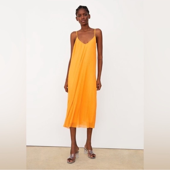 Zara - Bright Orange Pleated Spaghetti Strap Lined Maxi Dress Size Medium - Picture 1 of 5